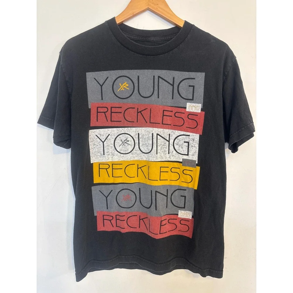 Young & Reckless Mens Graphic T-Shirt Black Stacked Logo Short Sleeve Size M